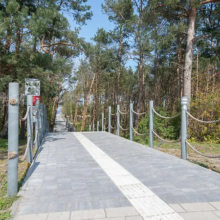 Ms Parking W Cenie 아파트 Władysławowo